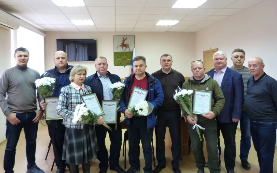 27 октября – День работника автомобильного и городского пассажирского транспорта